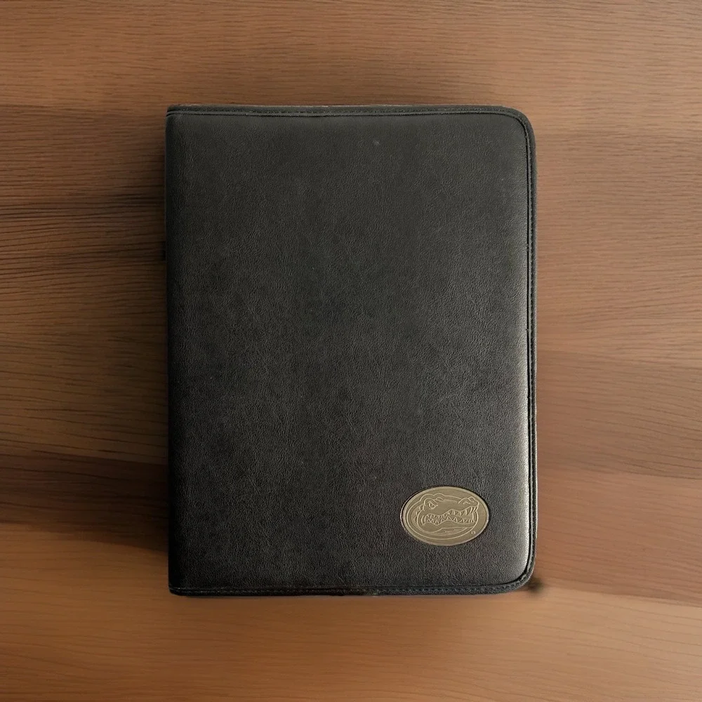 Florida Gators UF Bi-Fold Writing‎ Note Pad Folio Black Faux Leather Portfolio